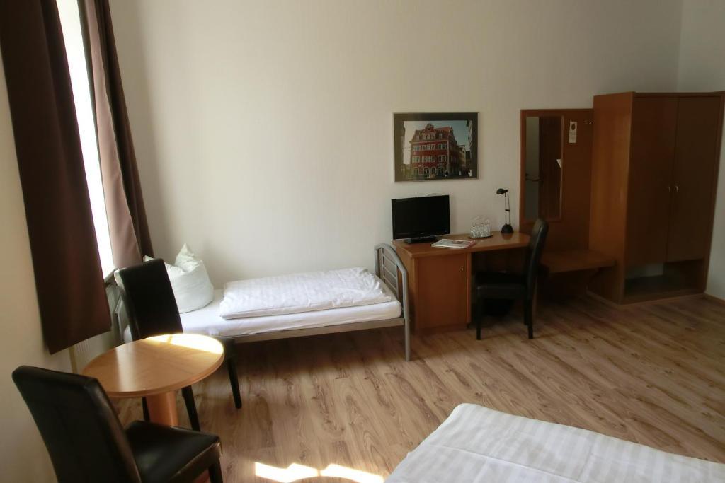 Hotel Schweizer Hof Halle  Habitación foto