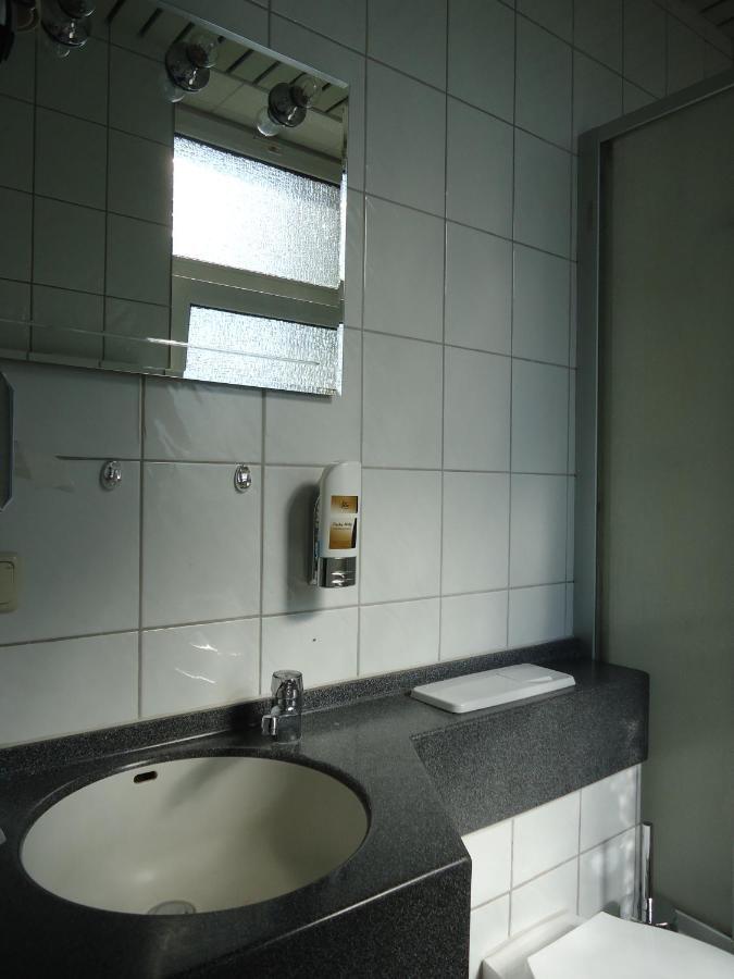 Hotel Schweizer Hof Halle  Habitación foto